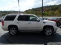 White Diamond - Escalade AWD Photo No. 4
