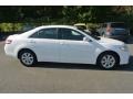 Super White - Camry LE Photo No. 6