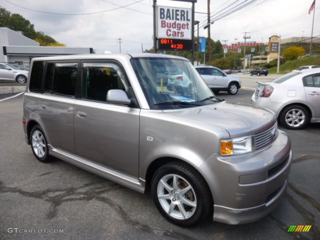 2006 xB  - Thunder Cloud Metallic / Dark Charcoal photo #1