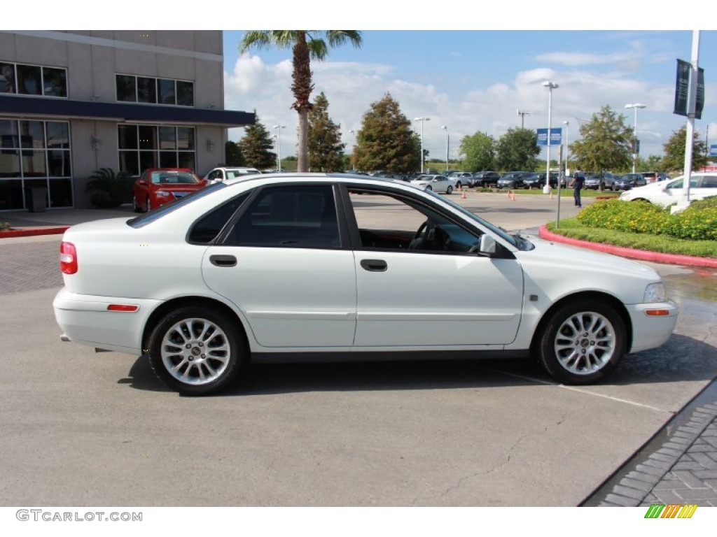 2004 S40 1.9T - White / Graphite photo #6
