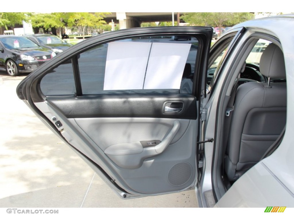 2004 TSX Sedan - Satin Silver Metallic / Quartz photo #11