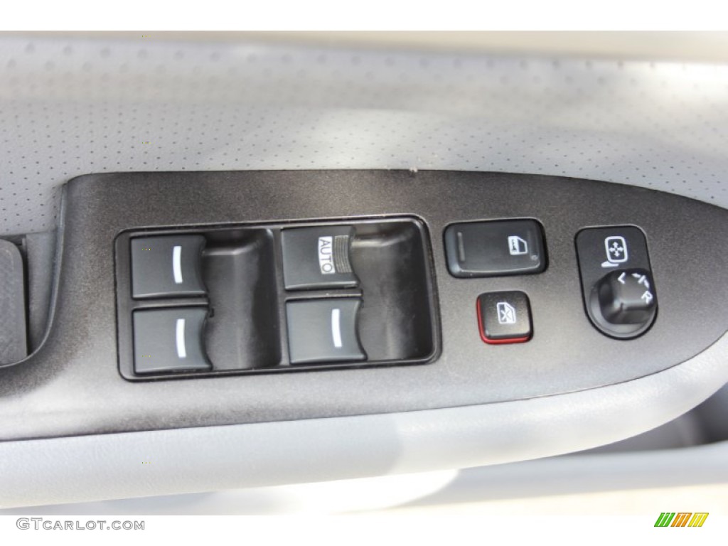 2004 Acura TSX Sedan Controls Photo #86351842