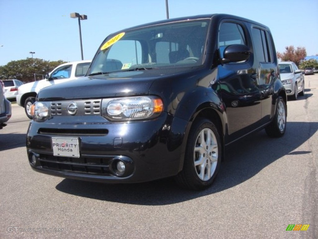 Sapphire Black Pearl Nissan Cube