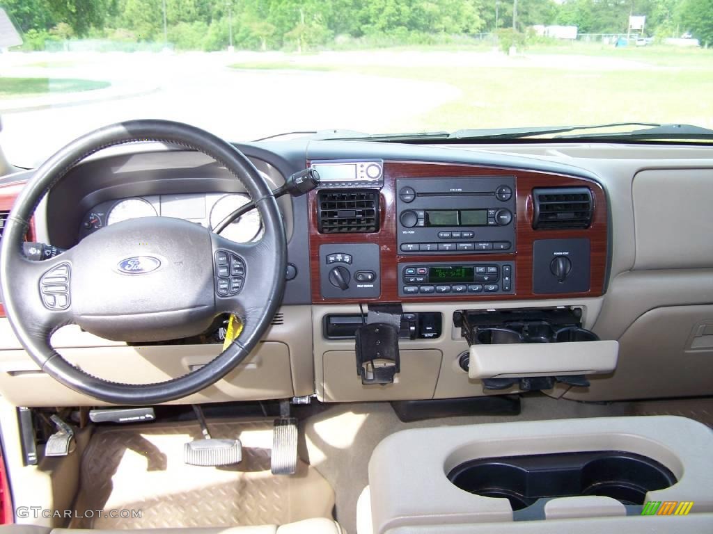 2005 F350 Super Duty XLT Crew Cab 4x4 - Red / Medium Flint photo #8