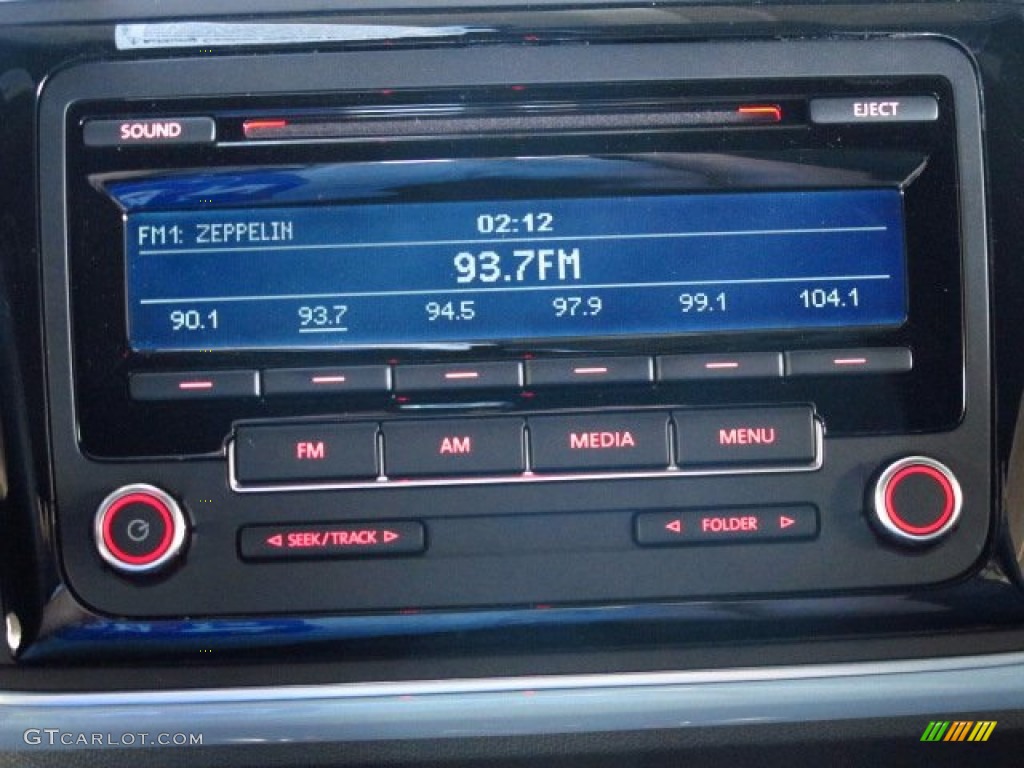 2014 Volkswagen Beetle 2.5L Audio System Photo #86355981