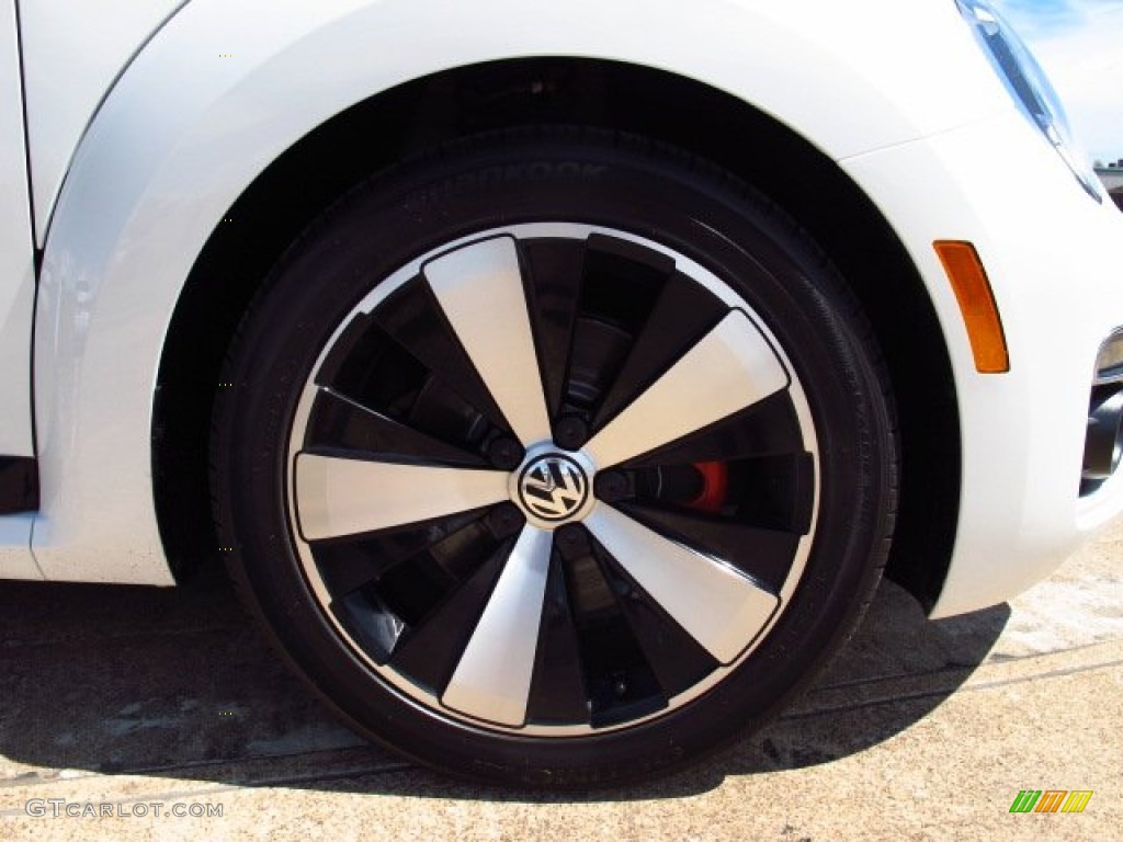 2014 Volkswagen Beetle R-Line Wheel Photo #86356674
