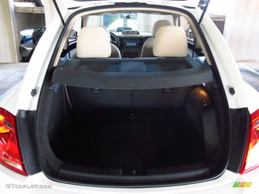 2014 Volkswagen Beetle R-Line Trunk Photo #86356713