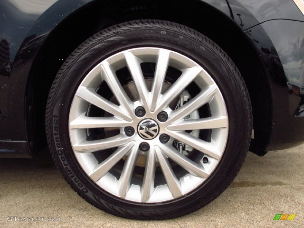 2014 Volkswagen Jetta SEL Sedan Wheel Photos