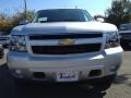 Silver Ice Metallic - Suburban LS 4x4 Photo No. 2