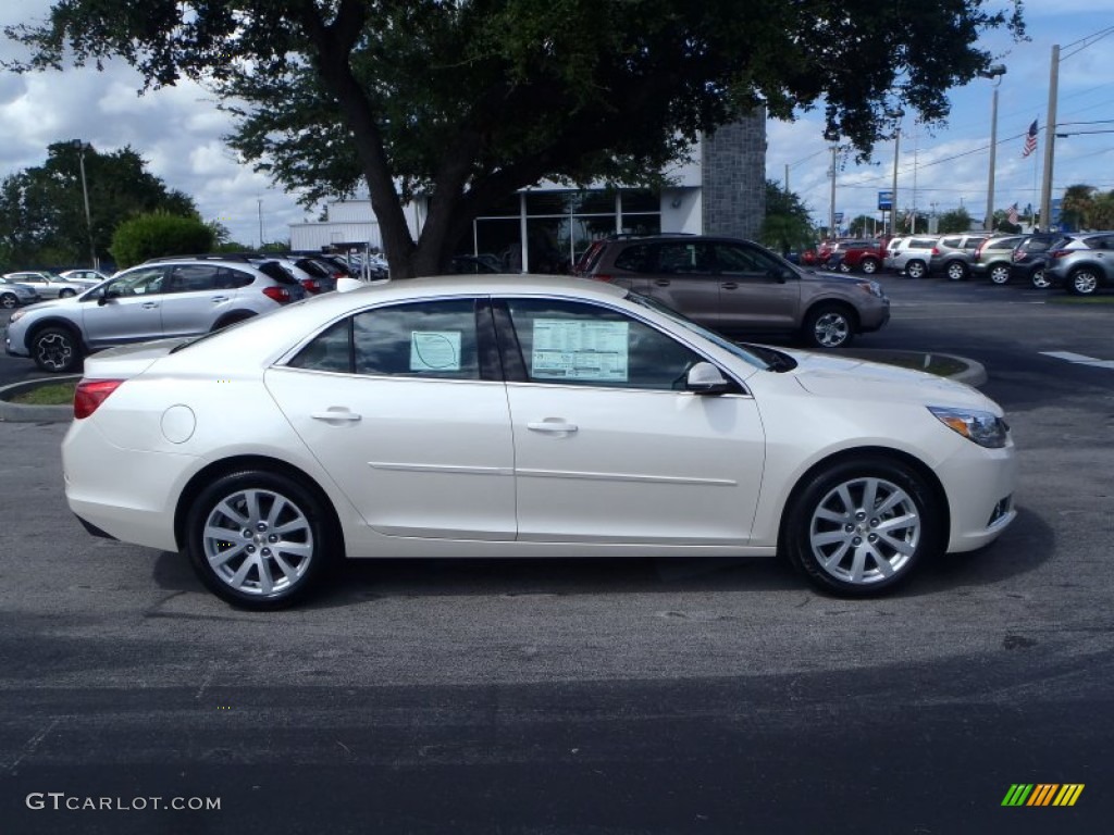 White Diamond Tricoat 2014 Chevrolet Malibu LT Exterior Photo #86359462