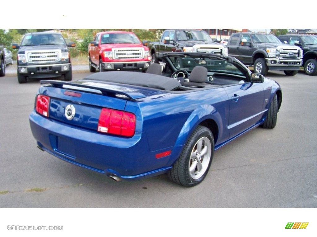 2006 Mustang GT Deluxe Convertible - Vista Blue Metallic / Dark Charcoal photo #5