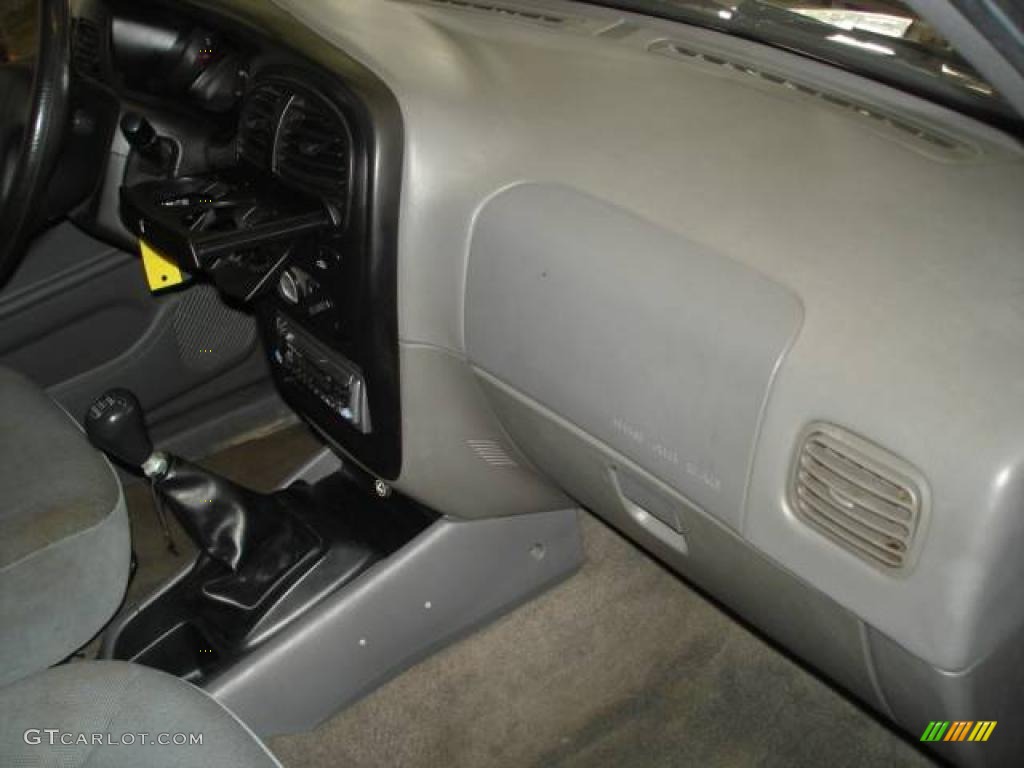 2001 Sportage  - Pepper Red / Gray photo #20