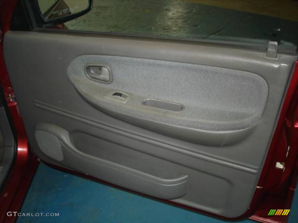 2001 Sportage  - Pepper Red / Gray photo #23