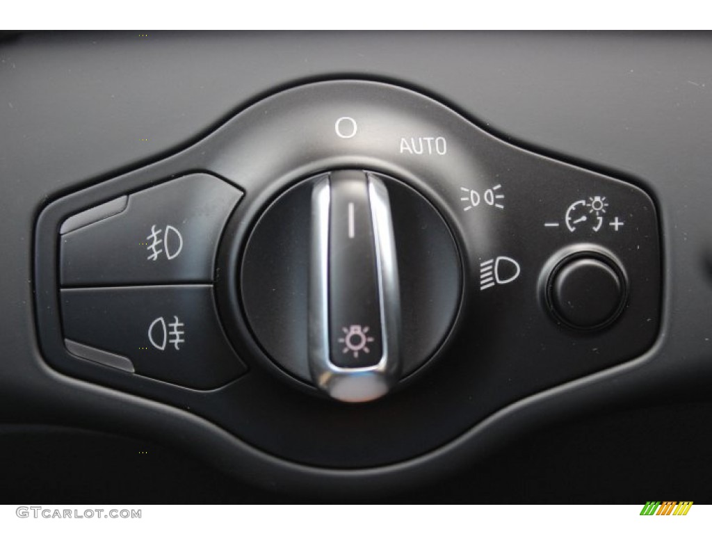 2014 Audi A4 2.0T quattro Sedan Controls Photo #86361711