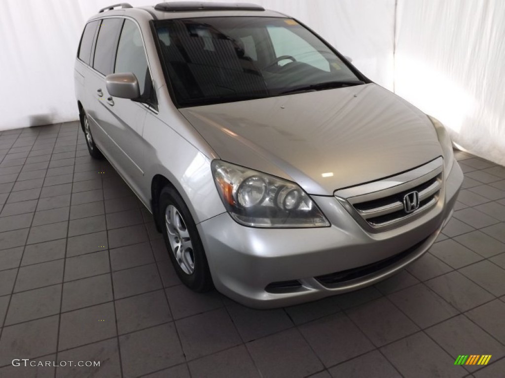 Silver Pearl Metallic 2006 Honda Odyssey EX-L Exterior Photo #86364162