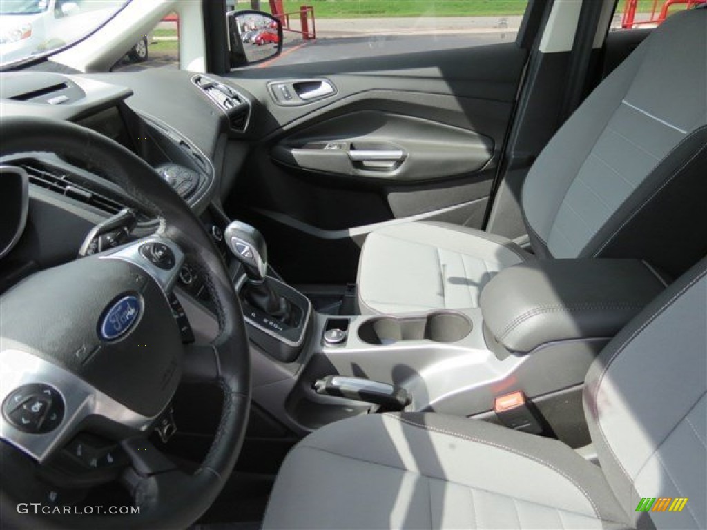 2013 Ford C-Max Hybrid SE Front Seat Photo #86365029