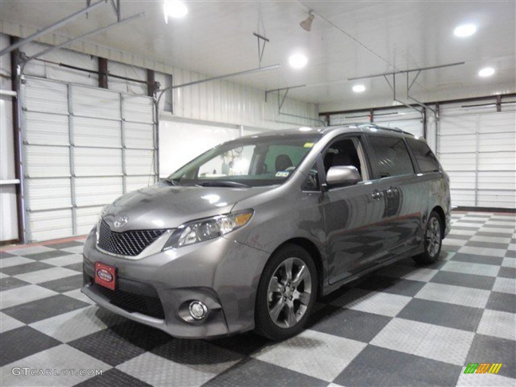 2012 Sienna SE - Predawn Gray Mica / Dark Charcoal photo #3