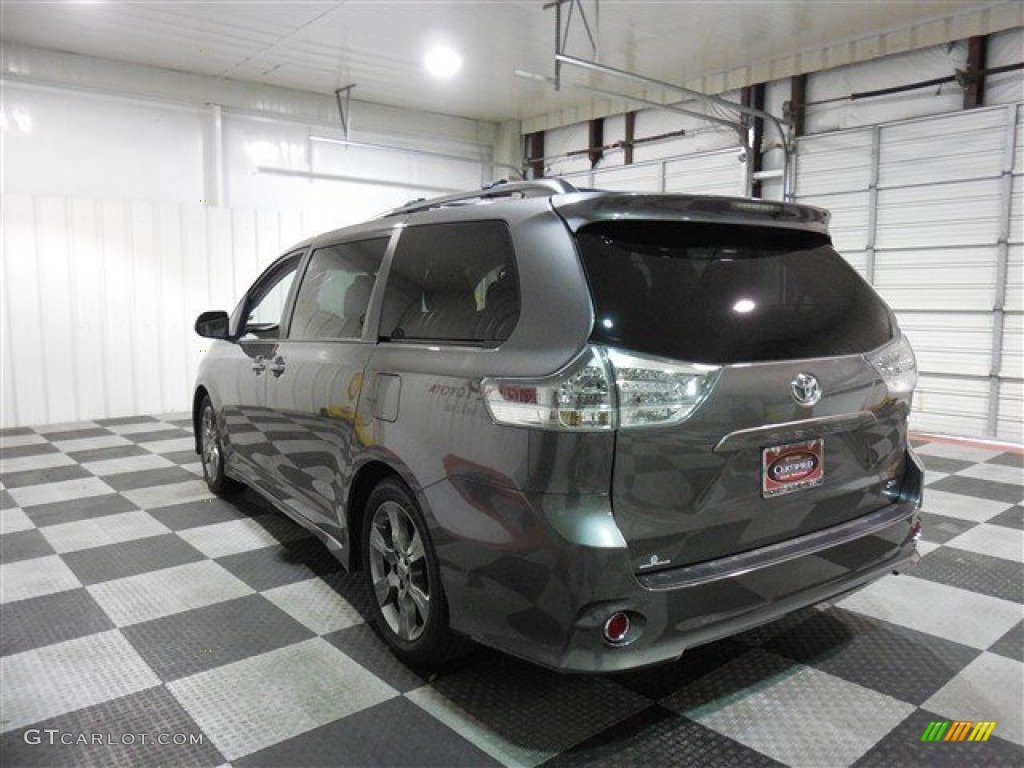 2012 Sienna SE - Predawn Gray Mica / Dark Charcoal photo #5