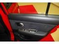 Red Alert - Versa 1.8 S Hatchback Photo No. 16