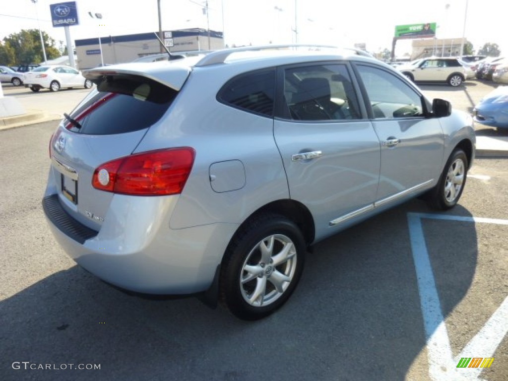 2011 Rogue SV AWD - Frosted Steel Metallic / Black photo #11