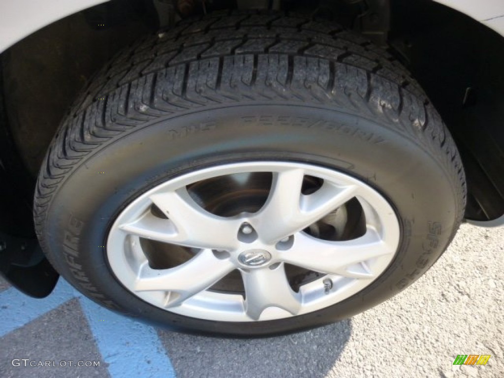 2011 Rogue SV AWD - Frosted Steel Metallic / Black photo #13