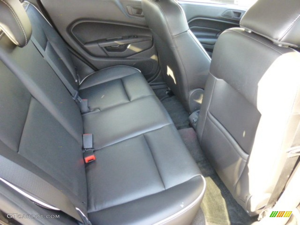 2011 Fiesta SES Hatchback - Tuxedo Black Metallic / Charcoal Black Leather photo #13