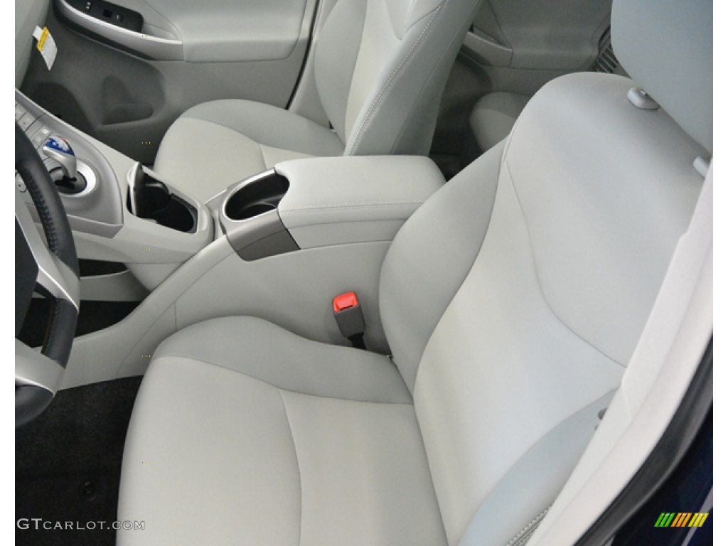 2013 Prius Four Hybrid - Nautical Blue Metallic / Misty Gray photo #11