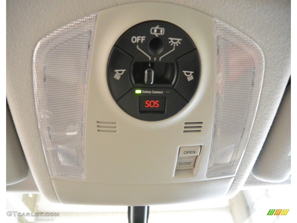 2013 Prius Four Hybrid - Nautical Blue Metallic / Misty Gray photo #30