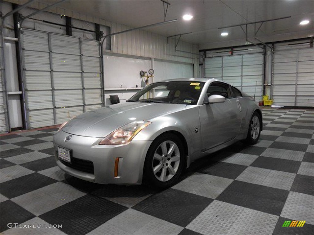 2004 350Z Touring Coupe - Chrome Silver Metallic / Frost photo #3