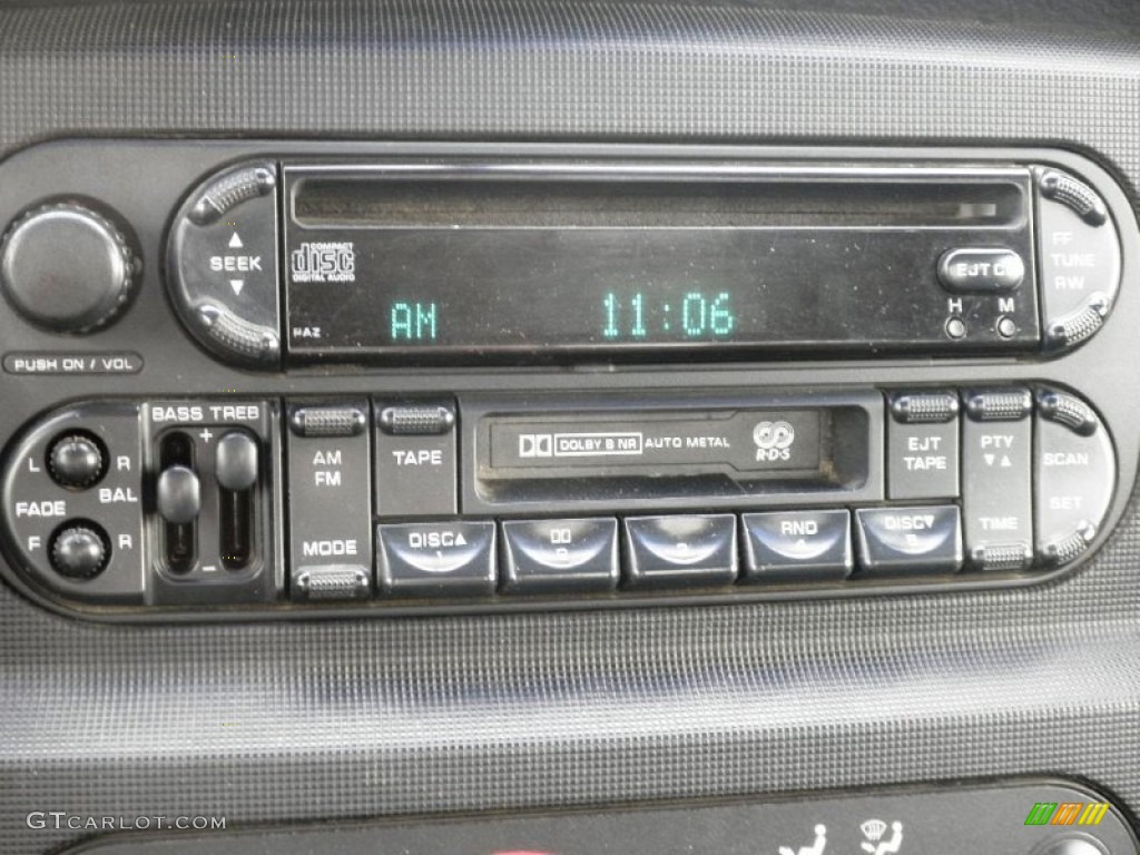 2003 Dodge Ram 1500 SLT Regular Cab 4x4 Audio System Photo #86369319
