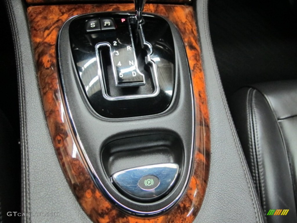 2007 Jaguar XJ Vanden Plas Transmission Photos