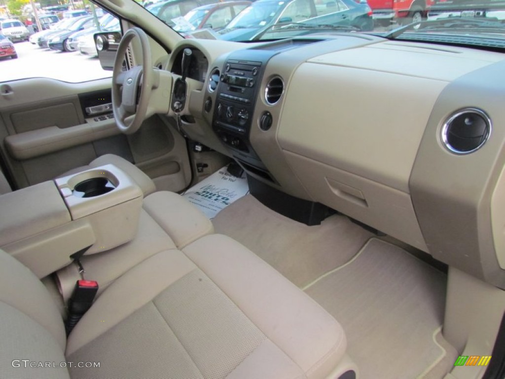 2004 F150 XLT SuperCrew 4x4 - Arizona Beige Metallic / Tan photo #27