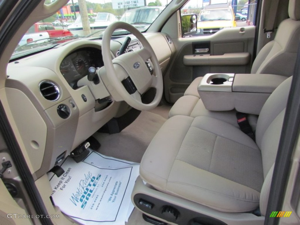 2004 F150 XLT SuperCrew 4x4 - Arizona Beige Metallic / Tan photo #43