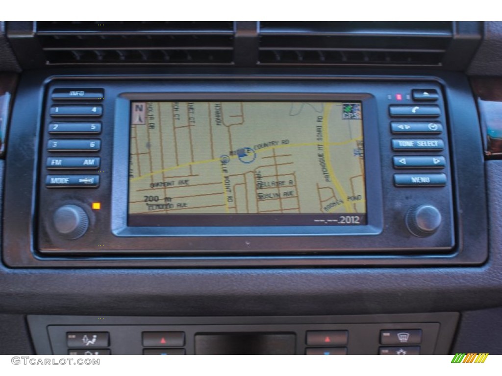 2002 BMW X5 4.6is Navigation Photos