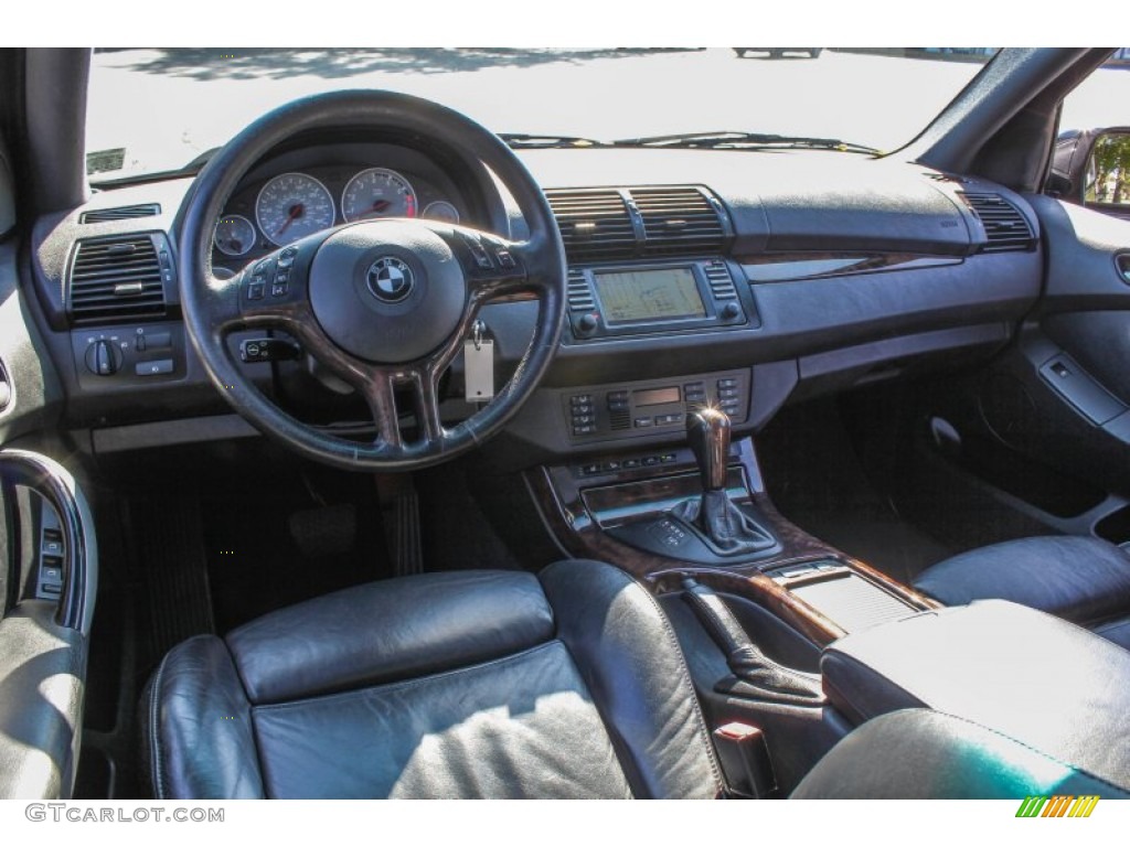 Black Interior 2002 BMW X5 4.6is Photo #86377400