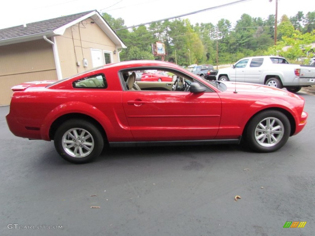 2008 Mustang V6 Premium Coupe - Torch Red / Medium Parchment photo #3