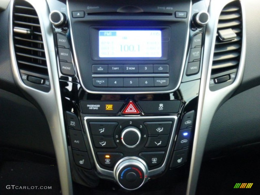 2013 Elantra GT - Silver / Black photo #19
