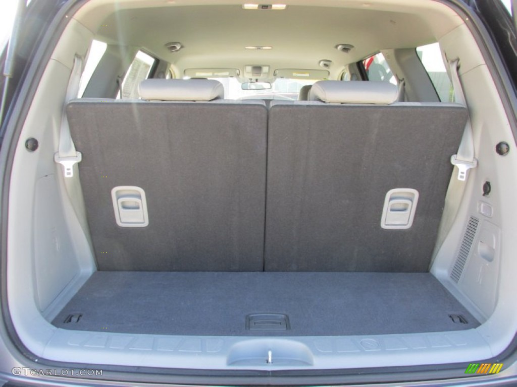 2009 Kia Borrego LX V6 4x4 Trunk Photo #86380234