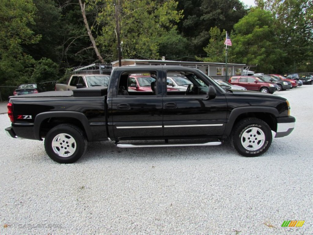 2004 Silverado 1500 Z71 Crew Cab 4x4 - Black / Dark Charcoal photo #3