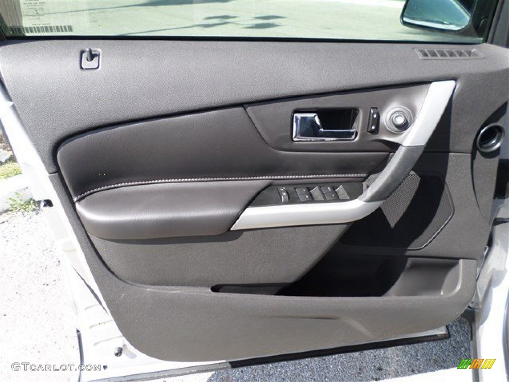 2013 Ford Edge SE Door Panel Photos