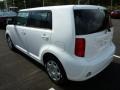 Super White - xB  Photo No. 5