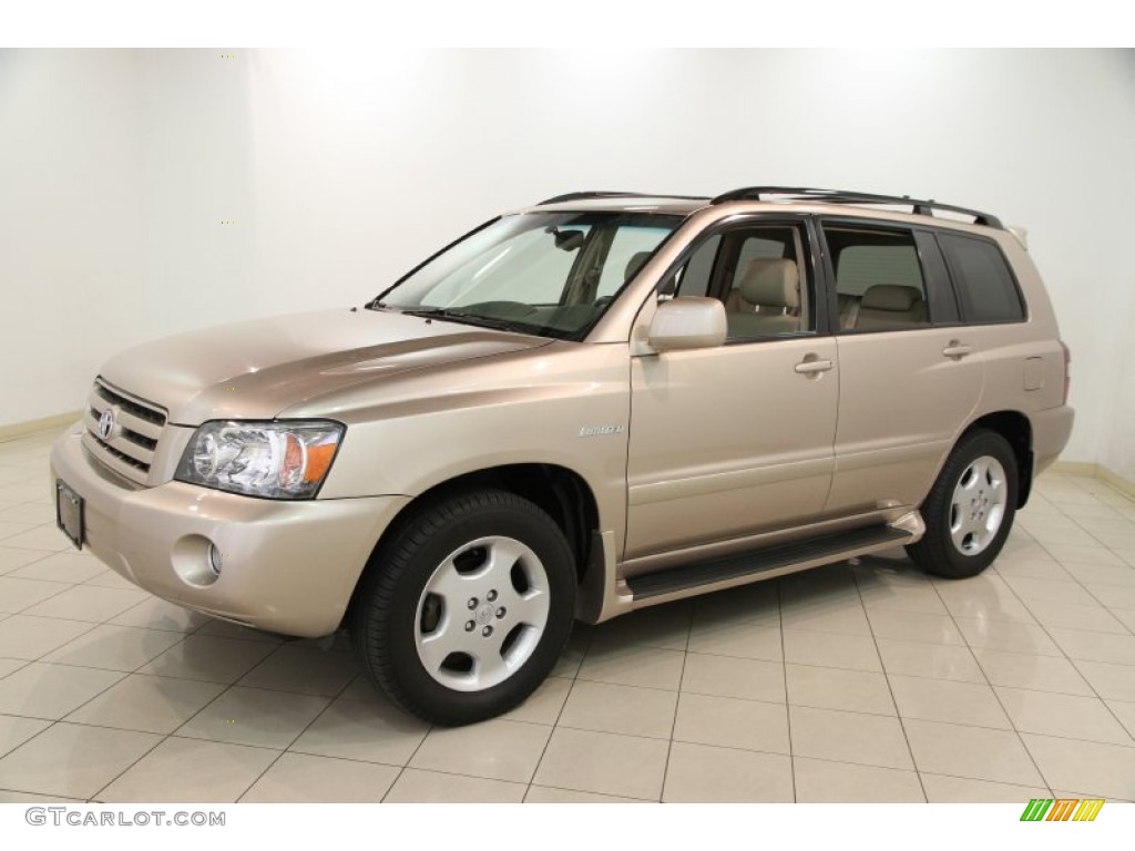 2004 Toyota Highlander Limited V6 4WD Exterior Photos