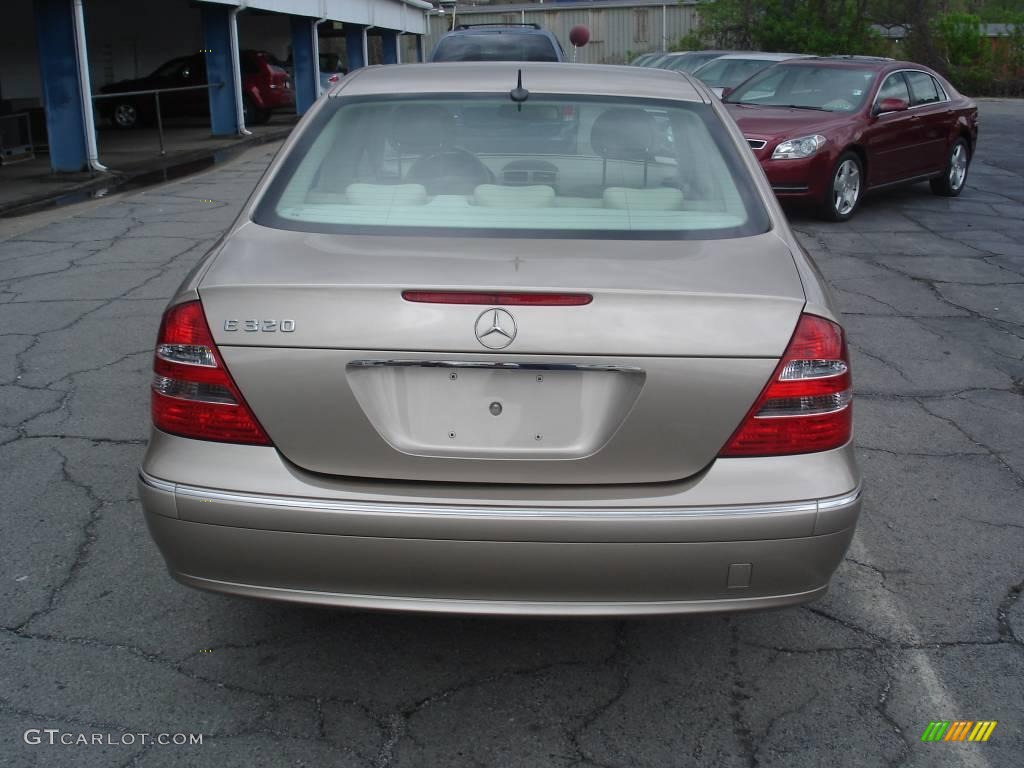 2004 E 320 Sedan - Desert Silver Metallic / Stone photo #3