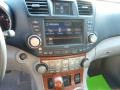 2010 Classic Silver Metallic Toyota Highlander Limited 4WD  photo #18