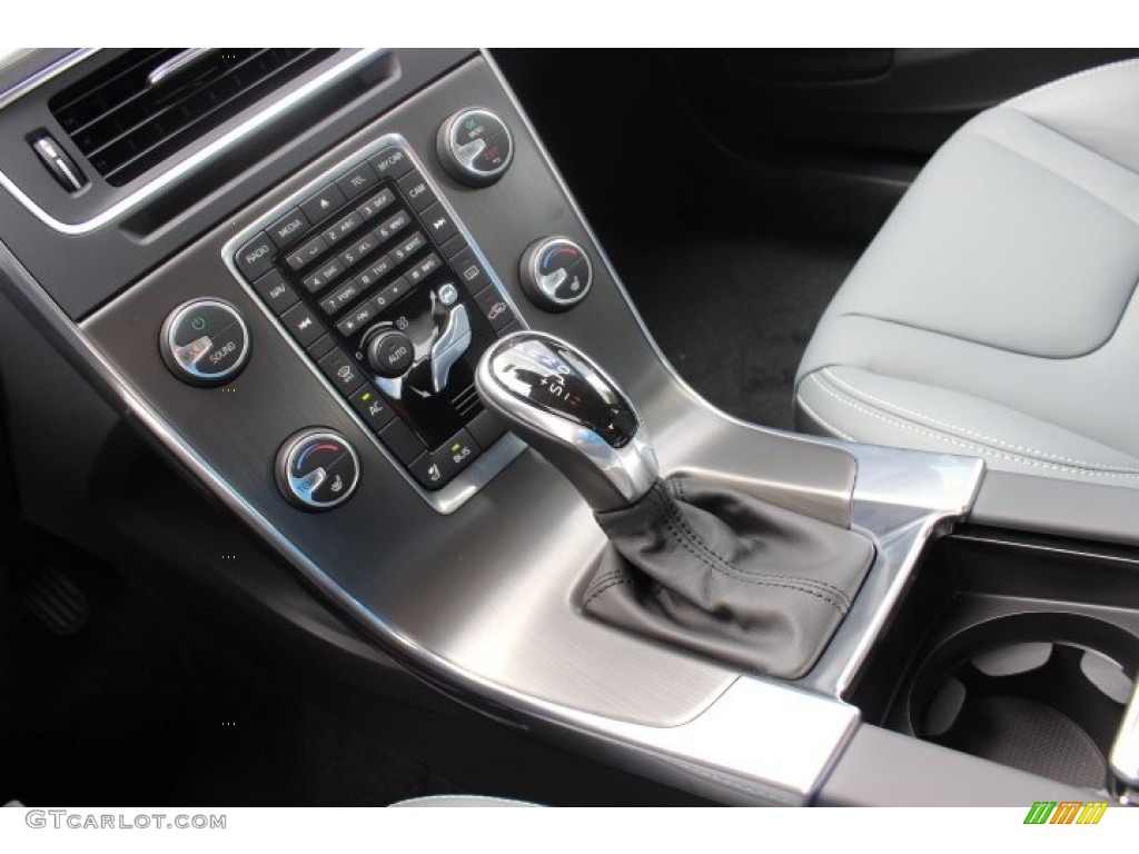 2014 Volvo S60 T6 AWD Transmission Photos