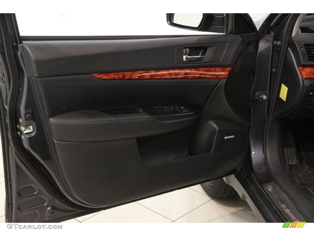 2011 Outback 2.5i Limited Wagon - Graphite Gray Metallic / Off Black photo #4