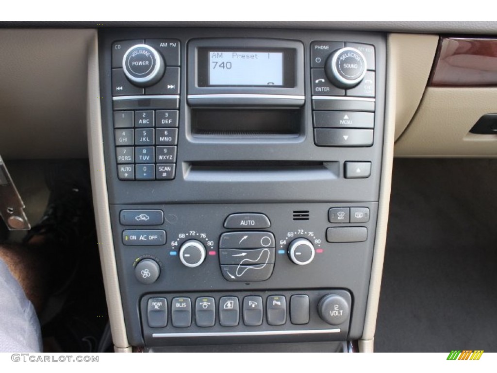 2014 Volvo XC90 3.2 Controls Photo #86386719