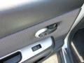 Brilliant Silver - Versa 1.8 SL Hatchback Photo No. 13