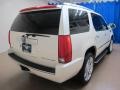 White Diamond - Escalade Luxury AWD Photo No. 9
