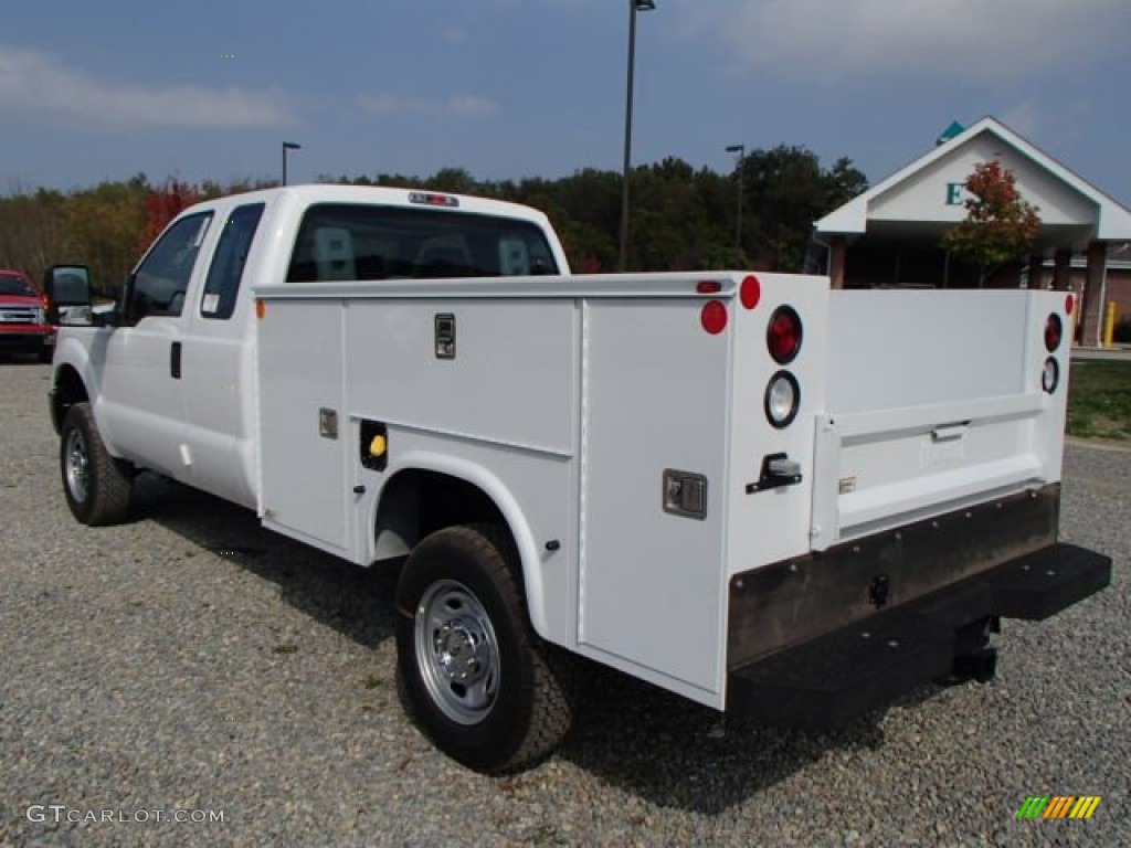 2014 F350 Super Duty XL SuperCab 4x4 Utility Truck - Oxford White / Steel photo #6